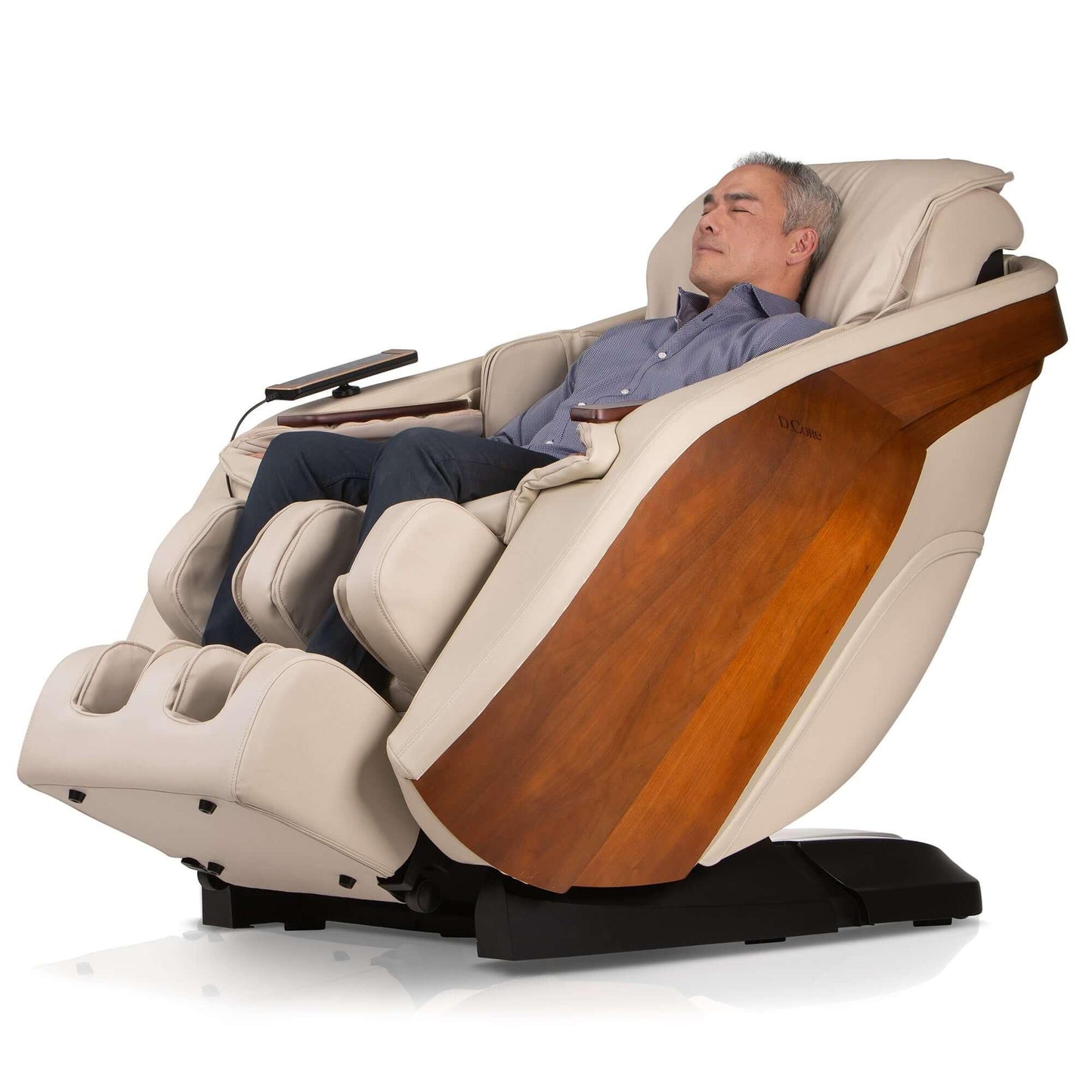 DCore STRATUS-JP 3D Made in Japan Ultra Premium Massage Chair with Forearm Wave Arrays