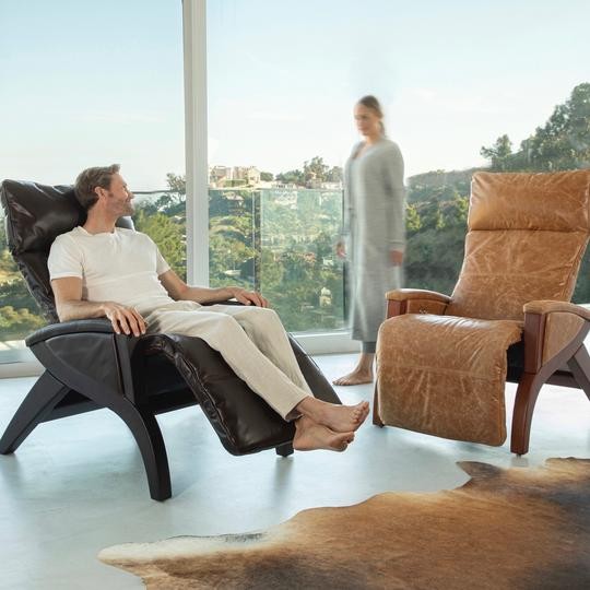 Svago Newton SV630 Zero Gravity Recliner with Heat Therapy, Footrest Extension