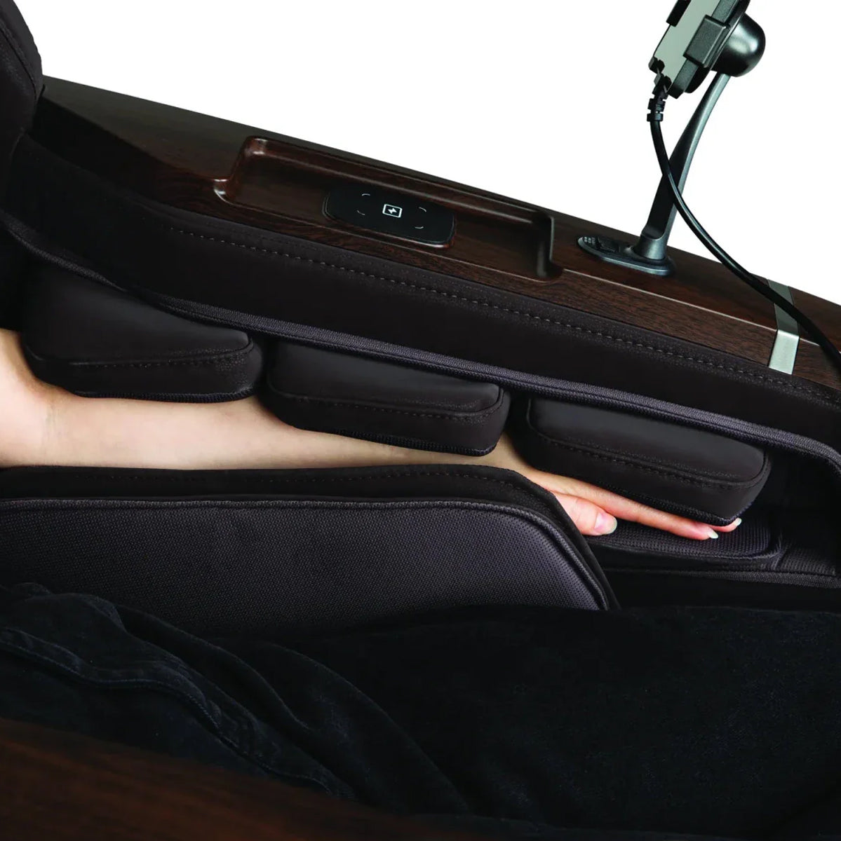 Osaki Ai Solo Flex 4D Massage Chair